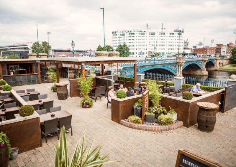 Brewhouse & Kitchen Beer Garden